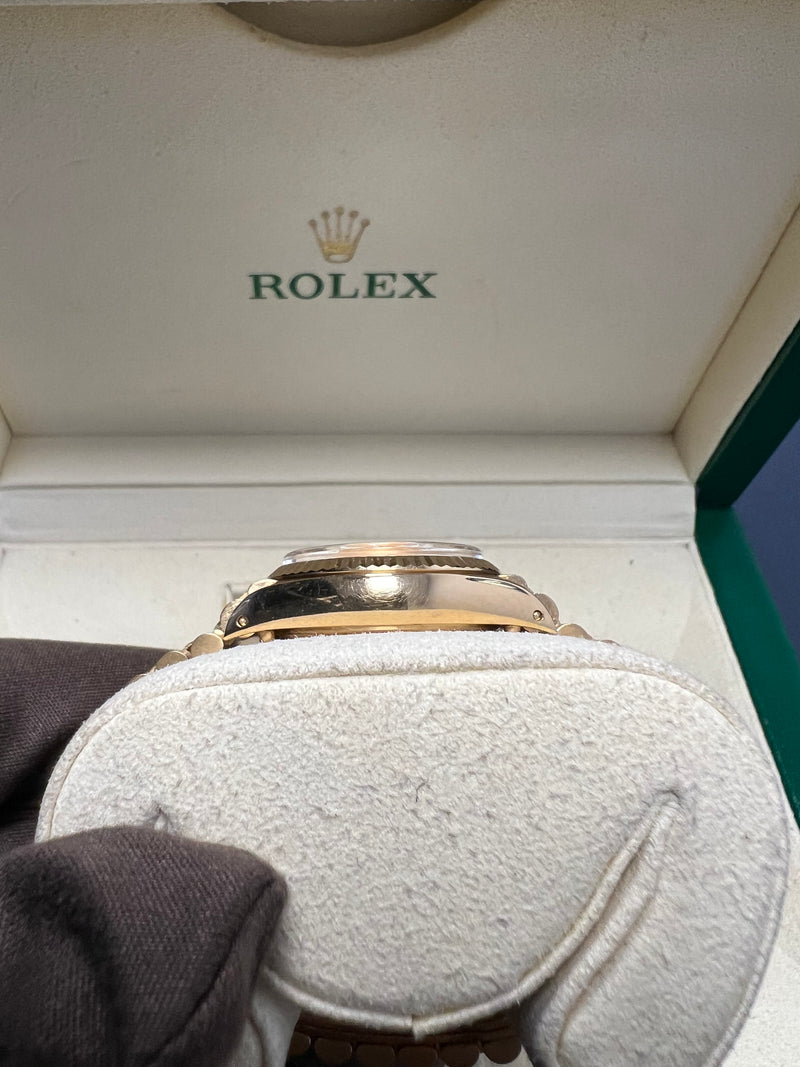 Ladies Rolex Datejust | Custom MOP Diamond Dial 69178 | Pre-owned 2000s