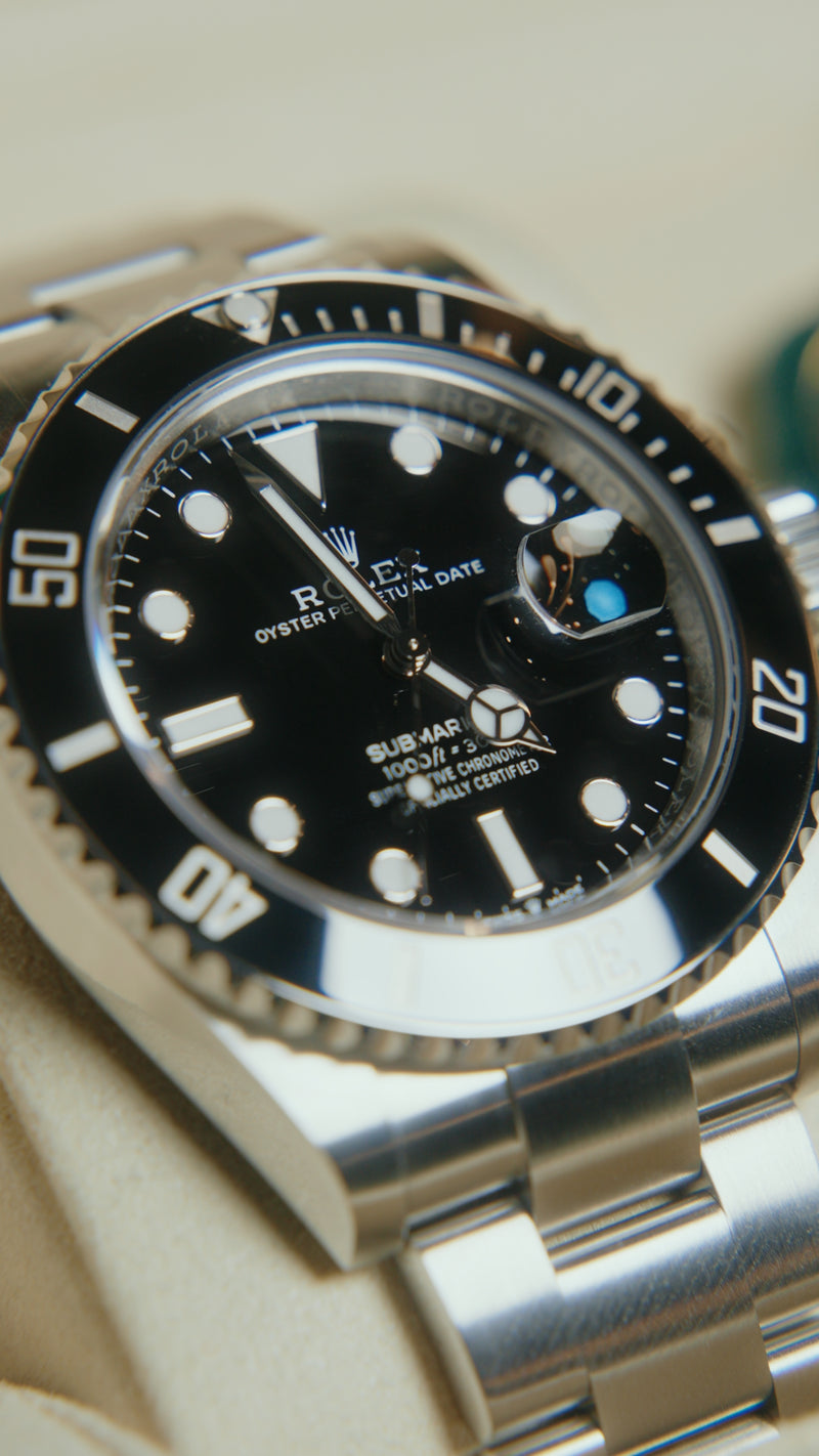 Rolex Submariner | Black 126610LN | Pre-owned 2022
