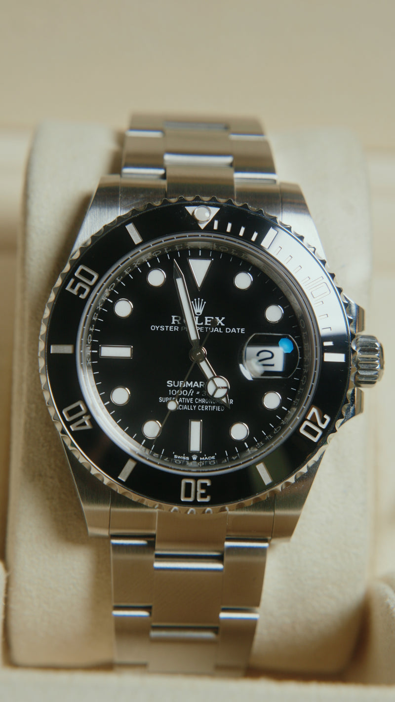 Rolex Submariner | Black 126610LN | Pre-owned 2022