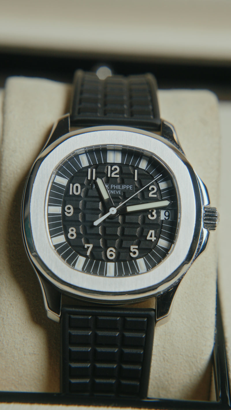 Patek Philippe Aquanaut 5065A | Pre-owned 2000s